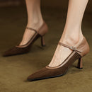 Bruxelas Sapato Scarpin Feminino de Couro - Marrom